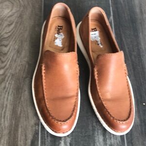 NWOT Born shoes size ten M